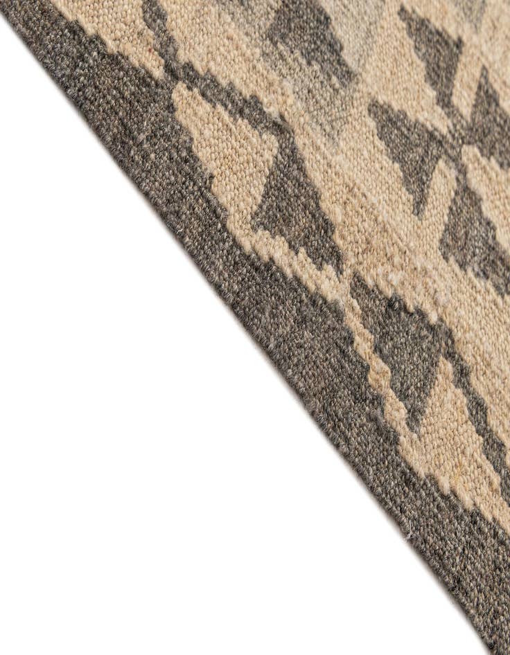 Detail image of  4' x 5' 9  Hand Woven Kilim Maymana Wool Rug