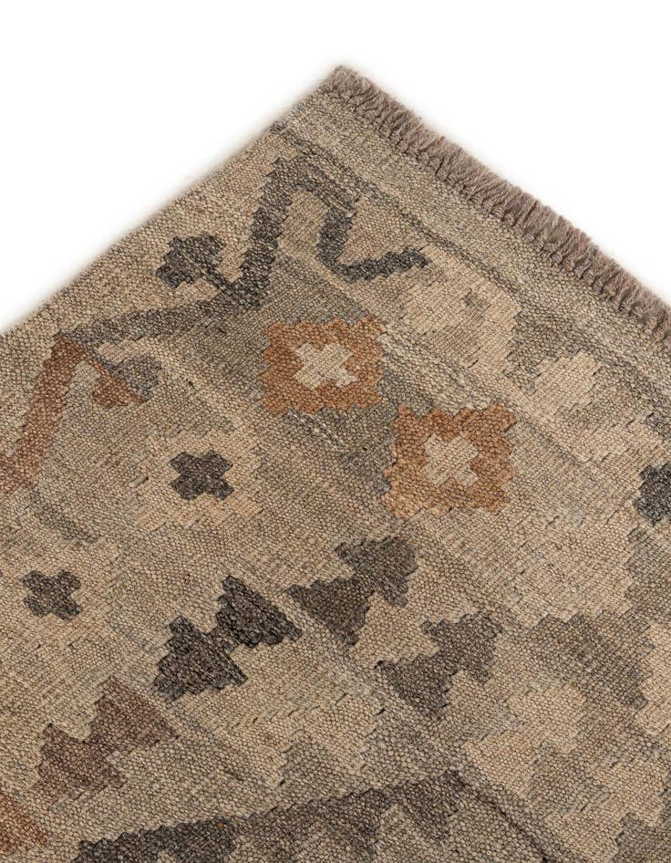 Detail image of  5' 1 x 6' 5  Hand Woven Kilim Maymana Wool Rug