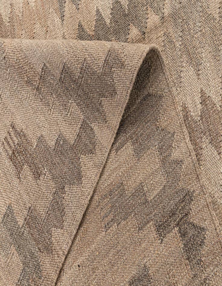 Detail image of  5' 1 x 6' 11  Hand Woven Kilim Maymana Wool Rug