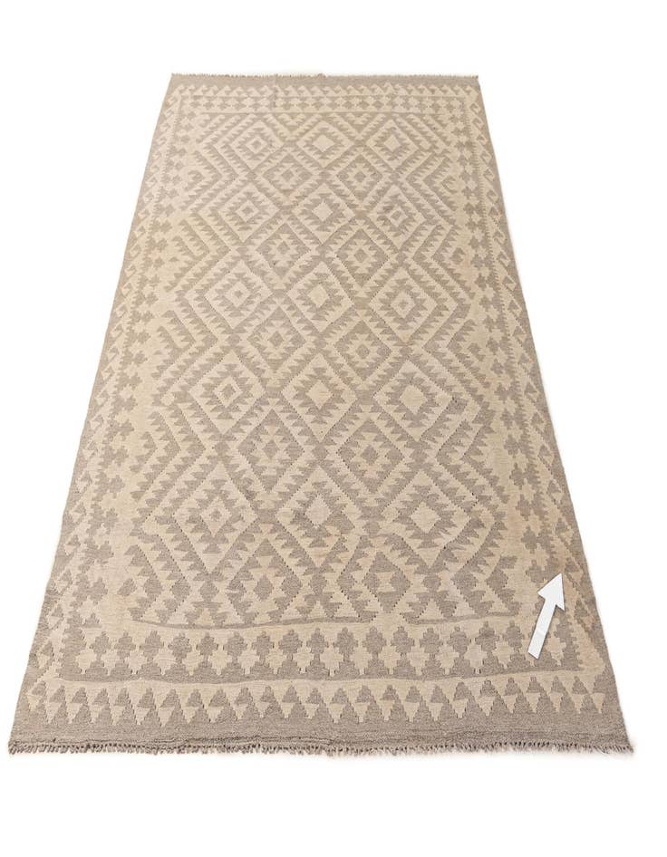 Detail image of  6' 2 x 9' 1  Hand Woven Kilim Maymana Wool Rug