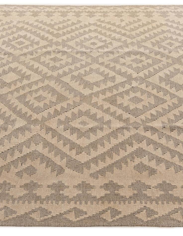 Detail image of  6' 2 x 9' 1  Hand Woven Kilim Maymana Wool Rug