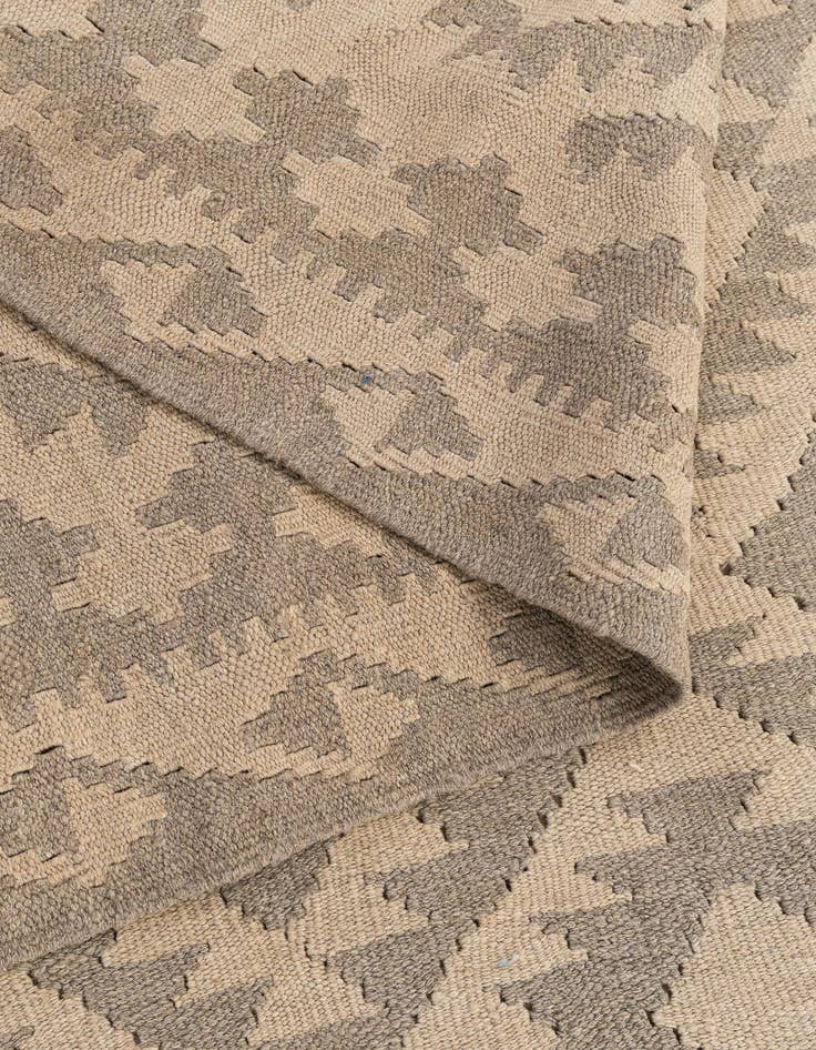 Detail image of  6' 2 x 9' 1  Hand Woven Kilim Maymana Wool Rug