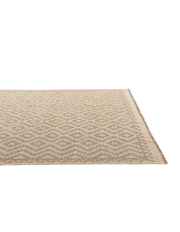 Detail image of  6' 3 x 9' 6  Hand Woven Kilim Maymana Wool Rug