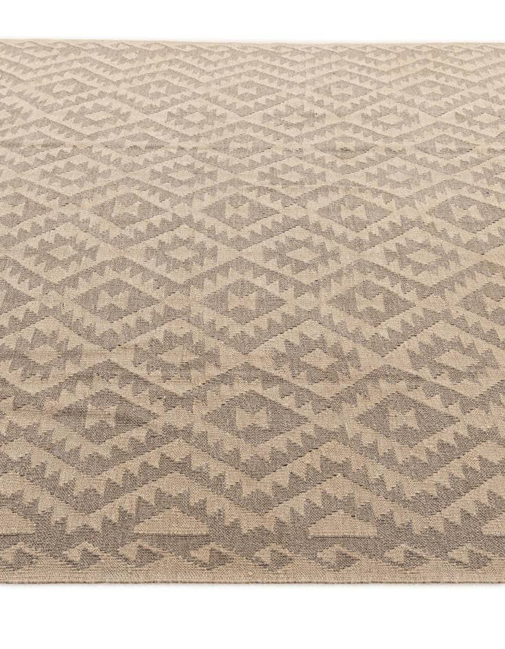 Detail image of  6' 3 x 9' 6  Hand Woven Kilim Maymana Wool Rug
