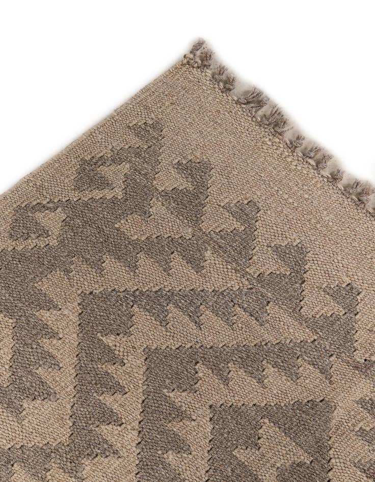 Detail image of  6' 3 x 9' 6  Hand Woven Kilim Maymana Wool Rug