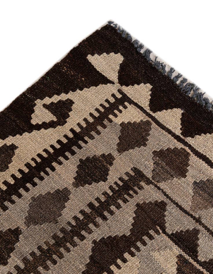 Detail image of  6' 3 x 9' 8  Hand Woven Kilim Maymana Wool Rug