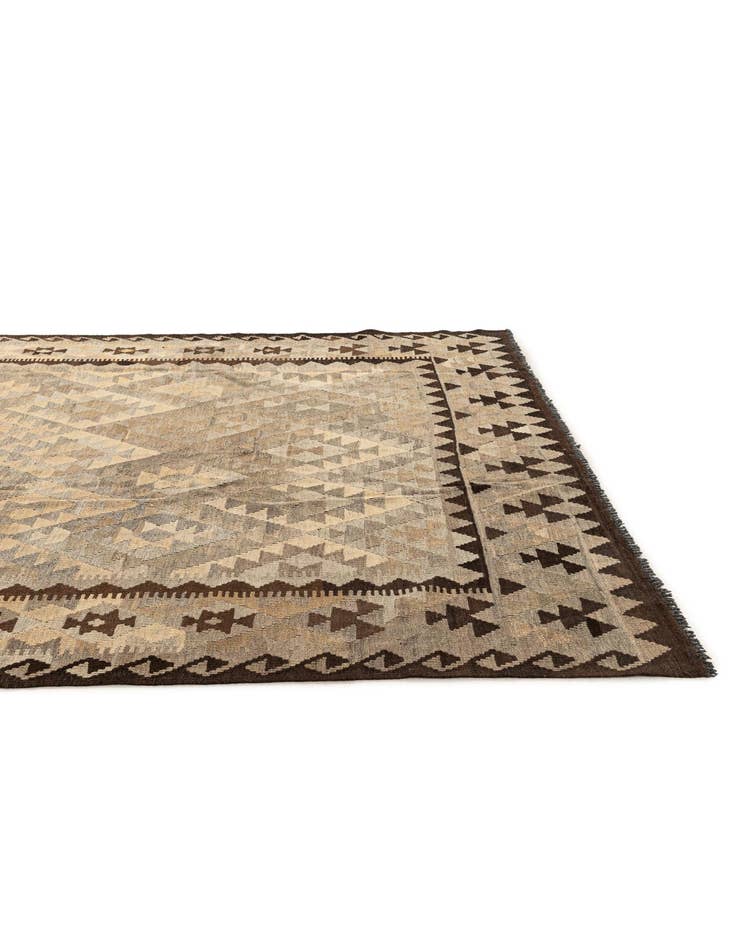 Detail image of  6' 6 x 9' 4  Hand Woven Kilim Maymana Wool Rug