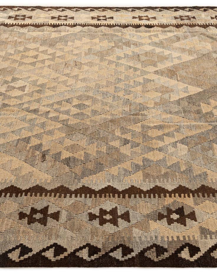 Detail image of  6' 6 x 9' 4  Hand Woven Kilim Maymana Wool Rug
