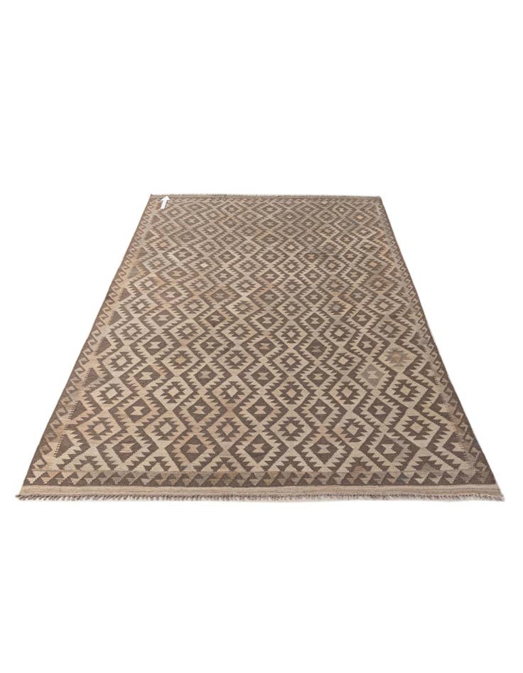 Detail image of  6' 6 x 10'  Hand Woven Kilim Maymana Wool Rug