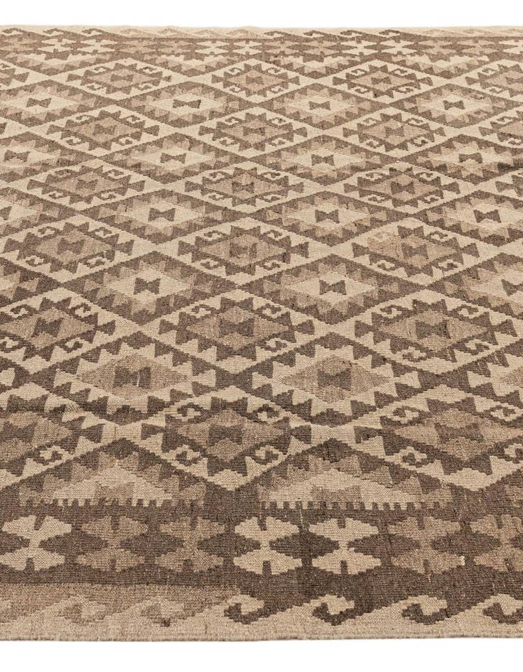 Detail image of  6' 11 x 9' 9  Hand Woven Kilim Maymana Wool Rug