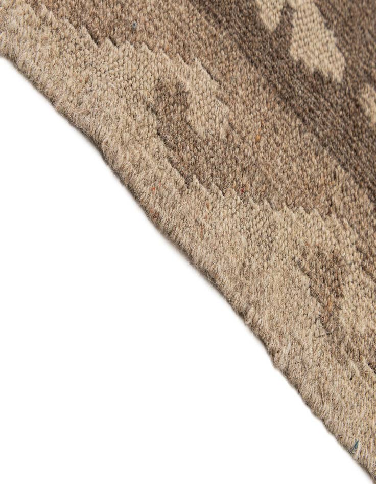 Detail image of  6' 11 x 9' 9  Hand Woven Kilim Maymana Wool Rug