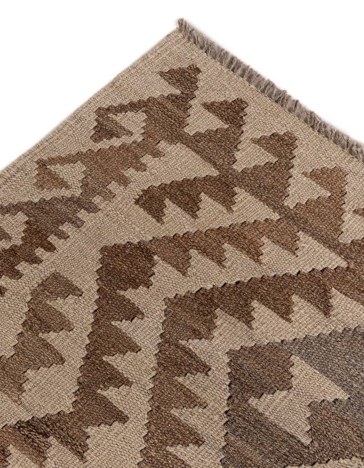 Detail image of  7' 1 x 9' 8  Hand Woven Kilim Maymana Wool Rug