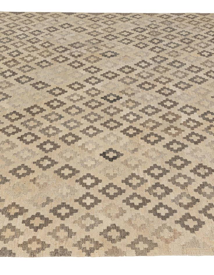 Detail image of  6' 9 x 9' 8  Hand Woven Kilim Maymana Wool Rug