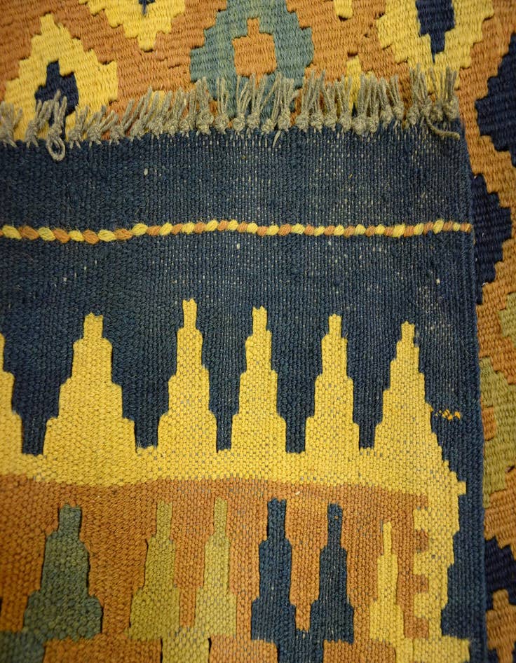 Detail image of  3' 3 x 6' 5  Hand Woven Kilim Maymana Wool Rug
