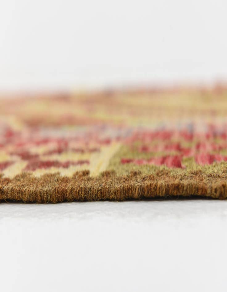 Detail image of  3' 10 x 6' 8  Hand Woven Kilim Maymana Wool Rug