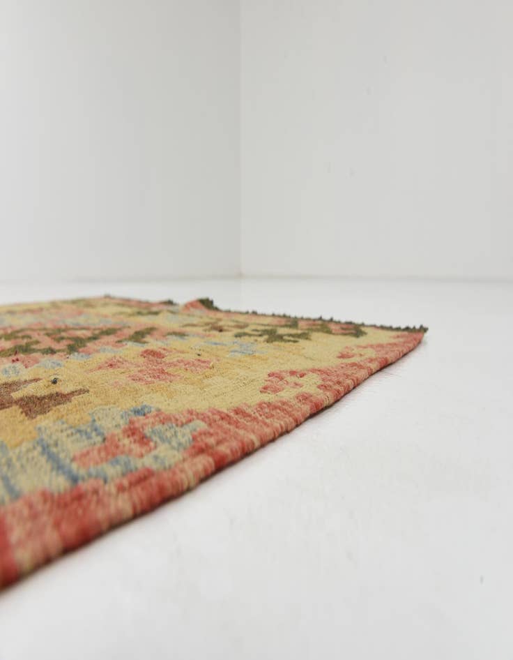 Detail image of  3' 4 x 6' 3  Hand Woven Kilim Maymana Wool Rug