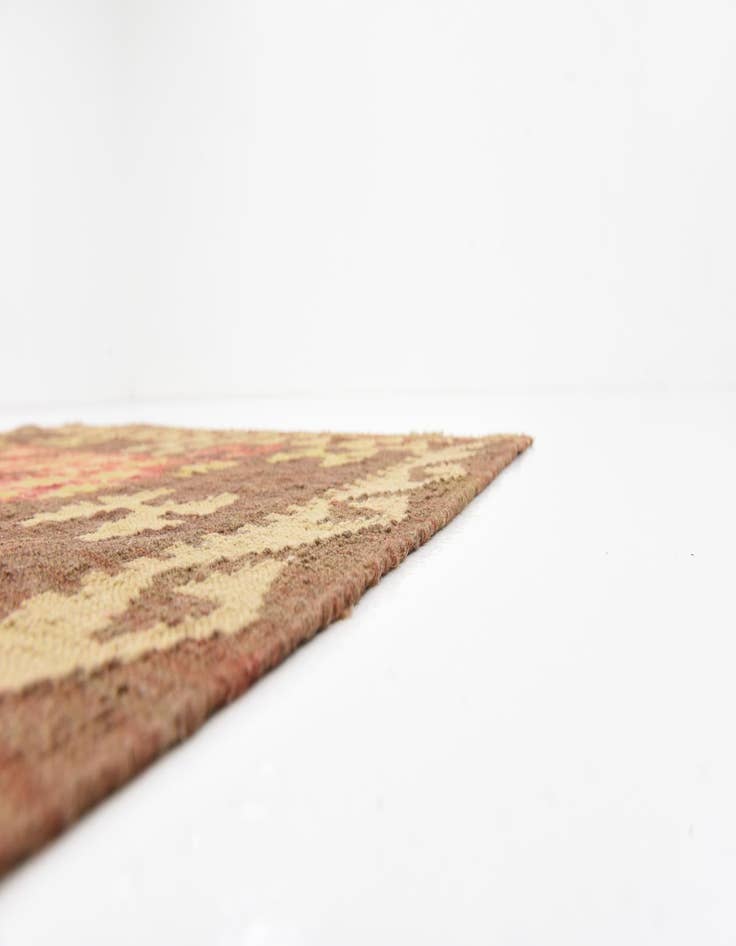 Detail image of  3' 4 x 6' 3  Hand Woven Kilim Maymana Wool Rug