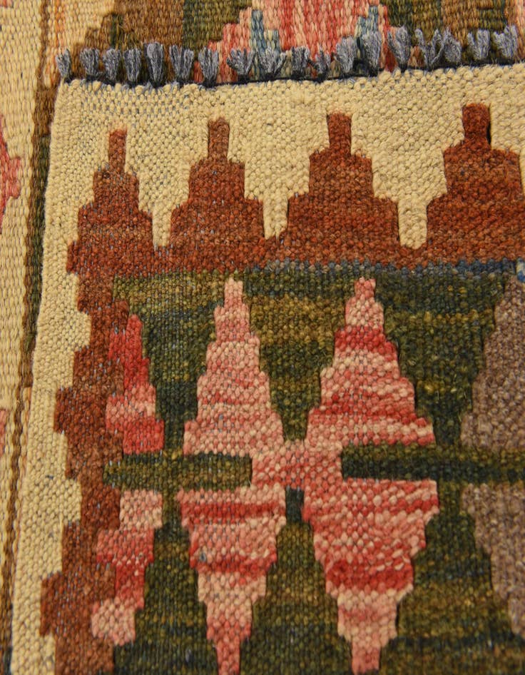 Detail image of  3' 3 x 6' 4  Hand Woven Kilim Maymana Wool Rug