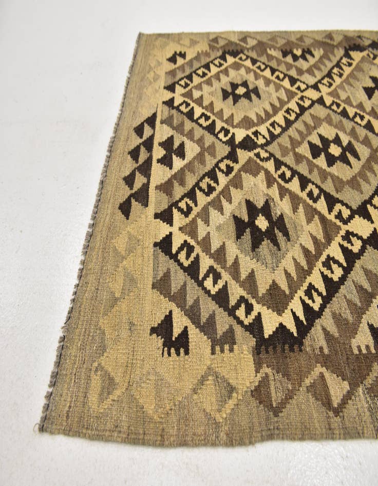 Detail image of  3' 2 x 5'  Hand Woven Kilim Maymana Wool Rug