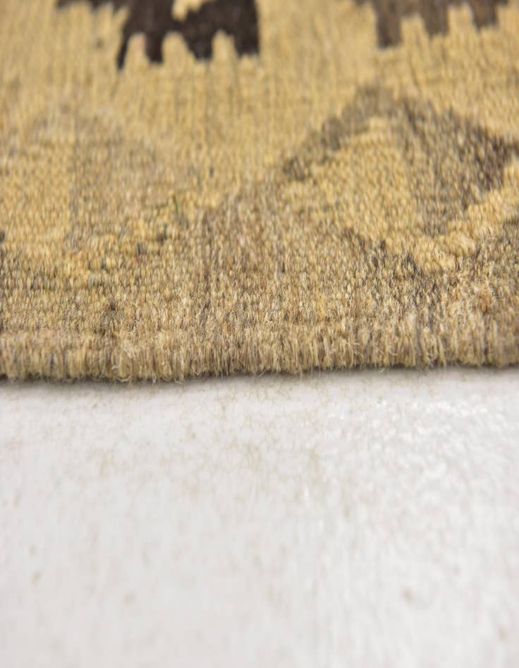 Detail image of  3' 2 x 5'  Hand Woven Kilim Maymana Wool Rug