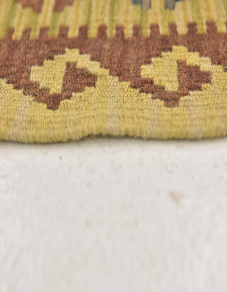 Detail image of  3' 3 x 5'  Hand Woven Kilim Maymana Wool Rug