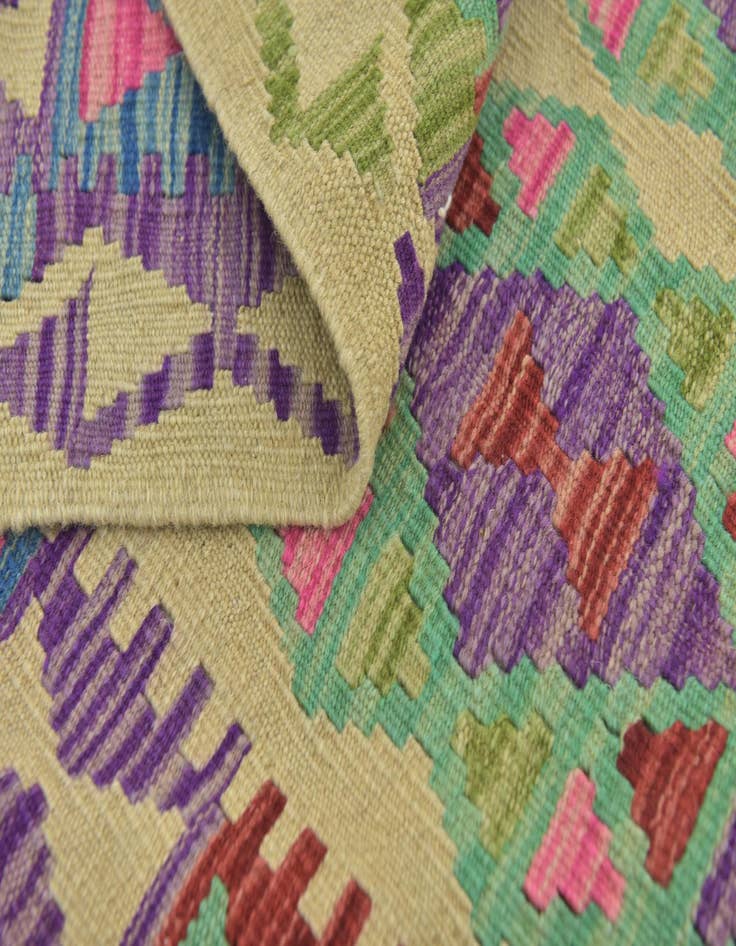 Detail image of  3' 2 x 4' 10  Hand Woven Kilim Maymana Wool Rug