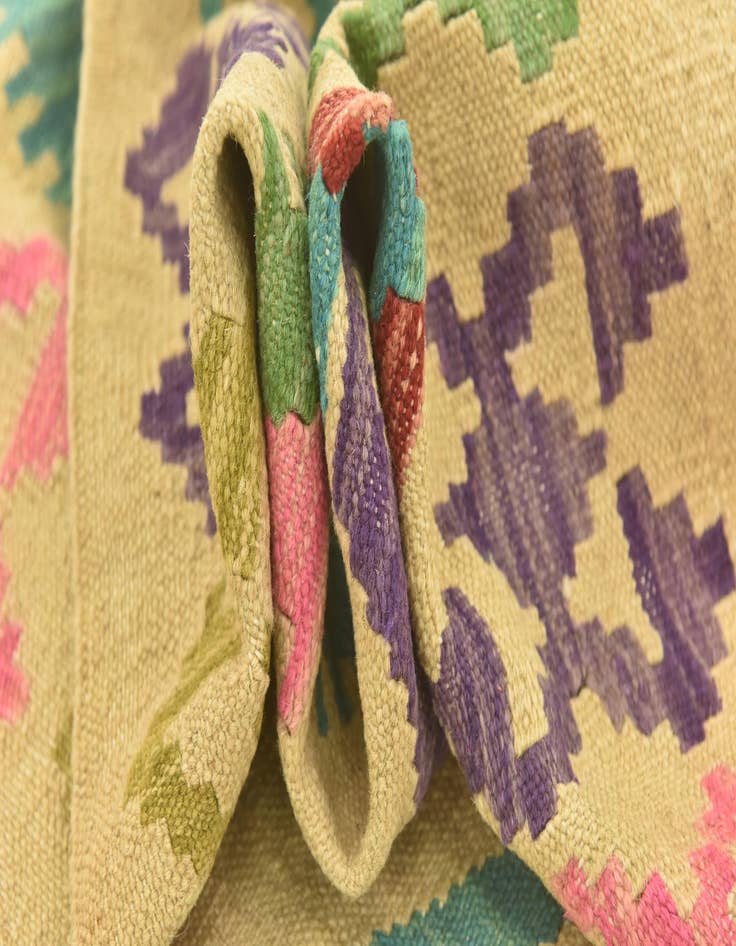 Detail image of  3' 2 x 4' 9  Hand Woven Kilim Maymana Wool Rug