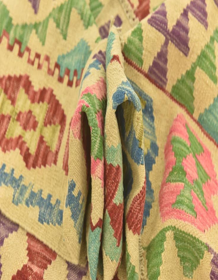 Detail image of  3' 7 x 5' 1  Hand Woven Kilim Maymana Wool Rug