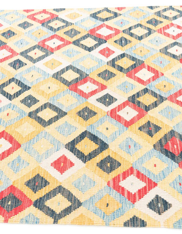 Detail image of  4' 2 x 5' 9  Hand Woven Kilim Maymana Wool Rug