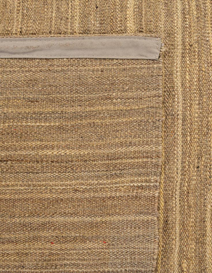 Detail image of  7' 1 x 9' 4  Hand Woven Kilim Modern Wool Rug