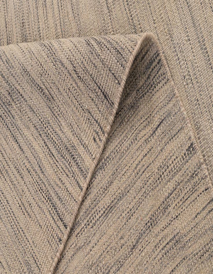 Detail image of  7' 5 x 9' 6  Hand Woven Kilim Modern Wool Rug