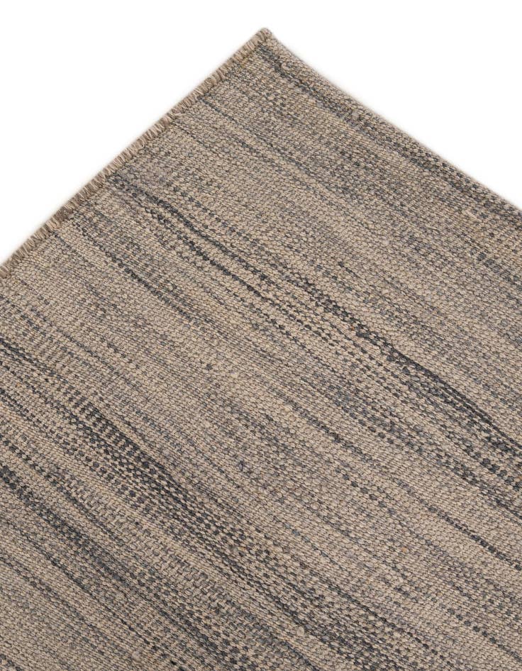 Detail image of  7' 5 x 9' 6  Hand Woven Kilim Modern Wool Rug