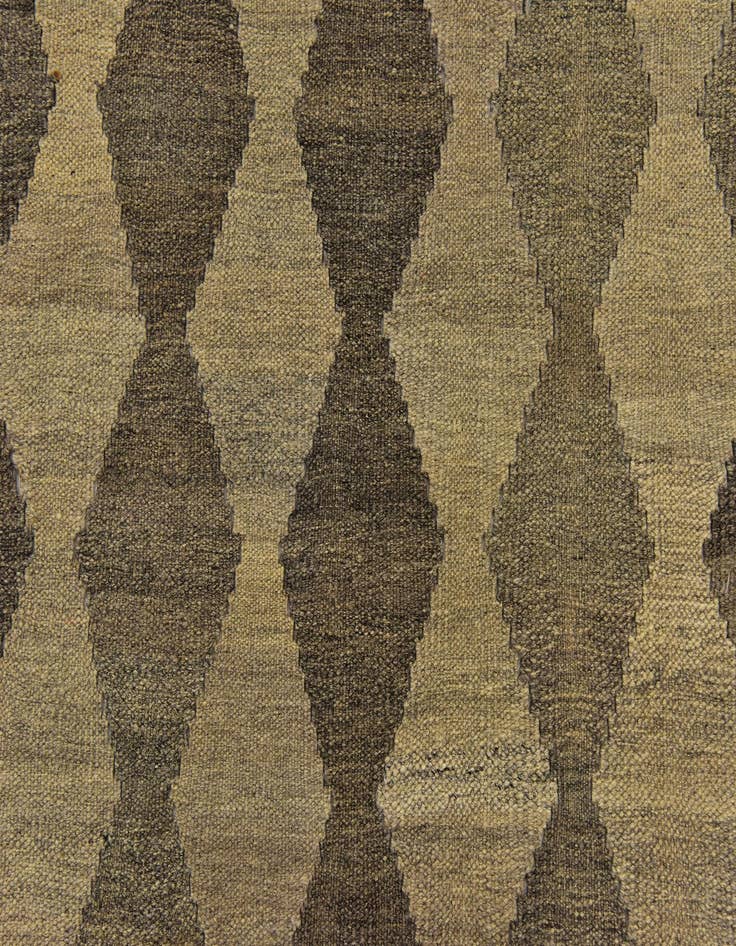 Detail image of  5' 3 x 7' 7  Hand Woven Kilim Modern Wool Rug