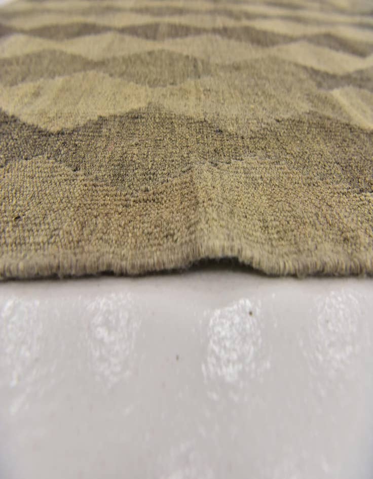 Detail image of  5' 3 x 7' 7  Hand Woven Kilim Modern Wool Rug