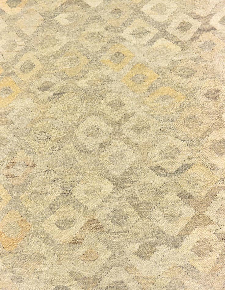 Detail image of  5' 7 x 8'  Hand Woven Kilim Modern Wool Rug