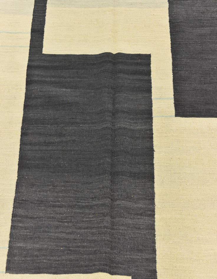 Detail image of  5' x 6' 4  Hand Woven Kilim Modern Wool Rug
