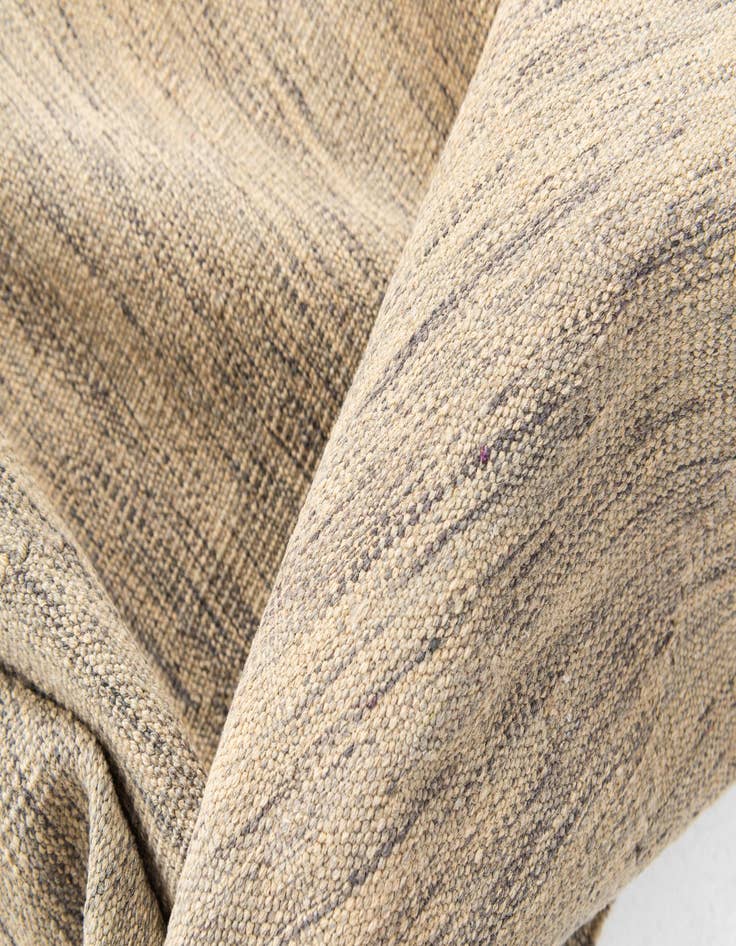 Detail image of 6' 7 x 9' 10 Hand Woven Kilim Modern Wool Rug