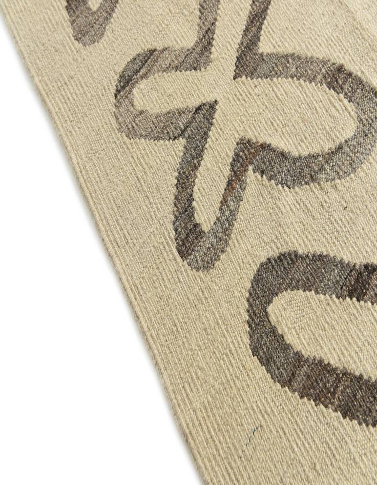 Detail image of  5' x 6' 5  Hand Woven Kilim Modern Wool Rug