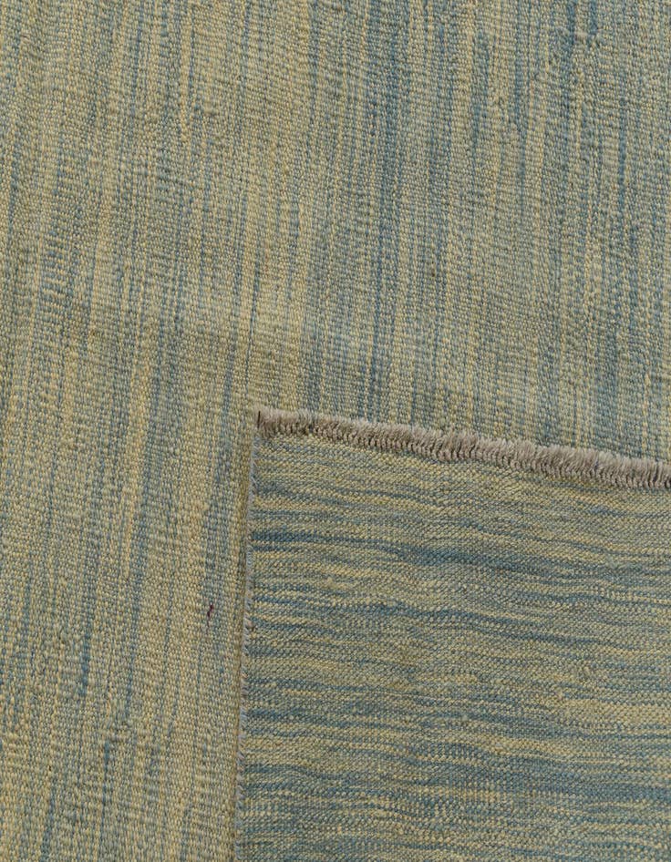 Detail image of  6' 5 x 9' 8  Hand Woven Kilim Modern Wool Rug