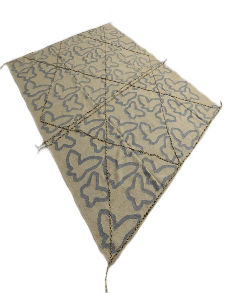 Detail image of  8' 5 x 9' 10  Hand Woven Kilim Modern Wool Rug