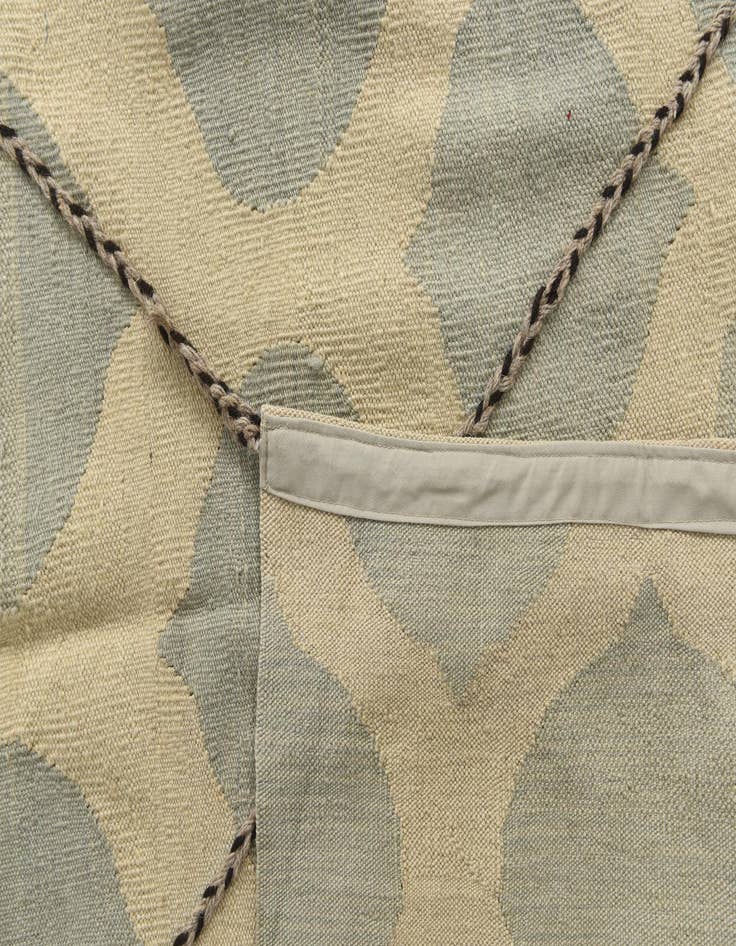 Detail image of  8' 2 x 9' 8  Hand Woven Kilim Modern Wool Rug