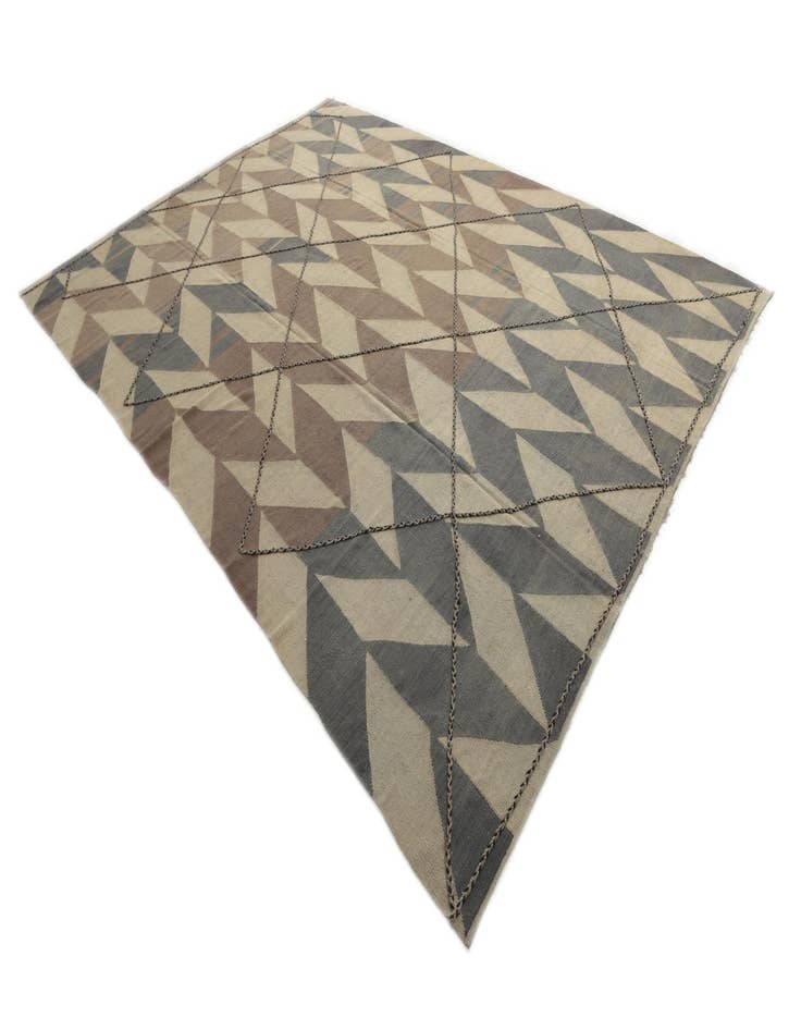 Detail image of  10' 1 x 13' 6  Hand Woven Kilim Modern Wool Rug