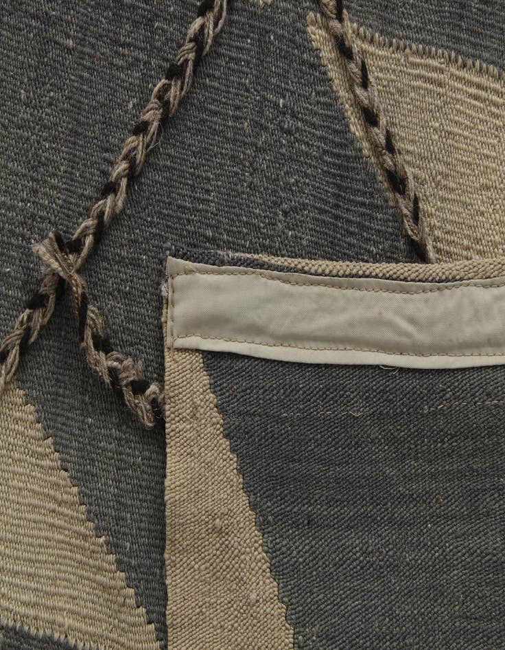 Detail image of  10' 1 x 13' 6  Hand Woven Kilim Modern Wool Rug