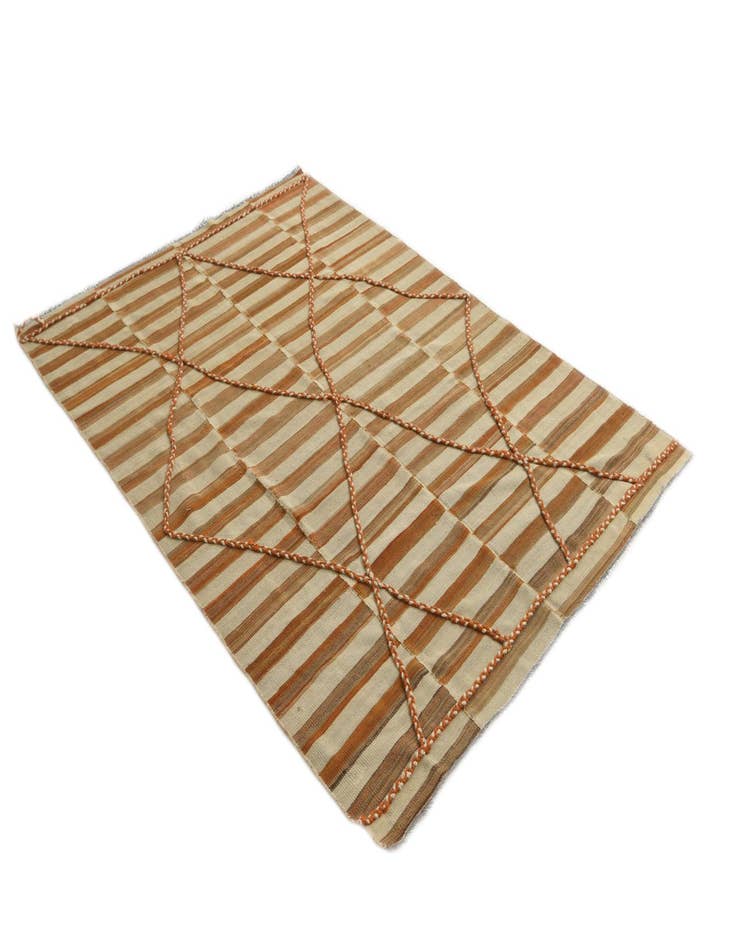 Detail image of  5' 5 x 7' 9  Hand Woven Kilim Modern Wool Rug