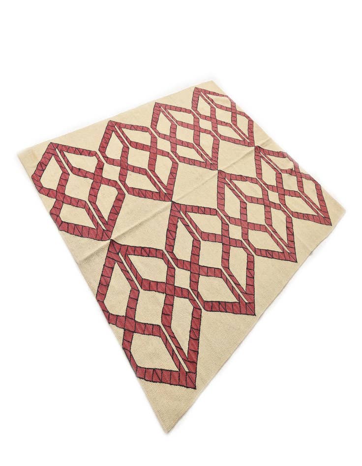 Detail image of  5' 1 x 6' 9  Hand Woven Kilim Modern Wool Rug