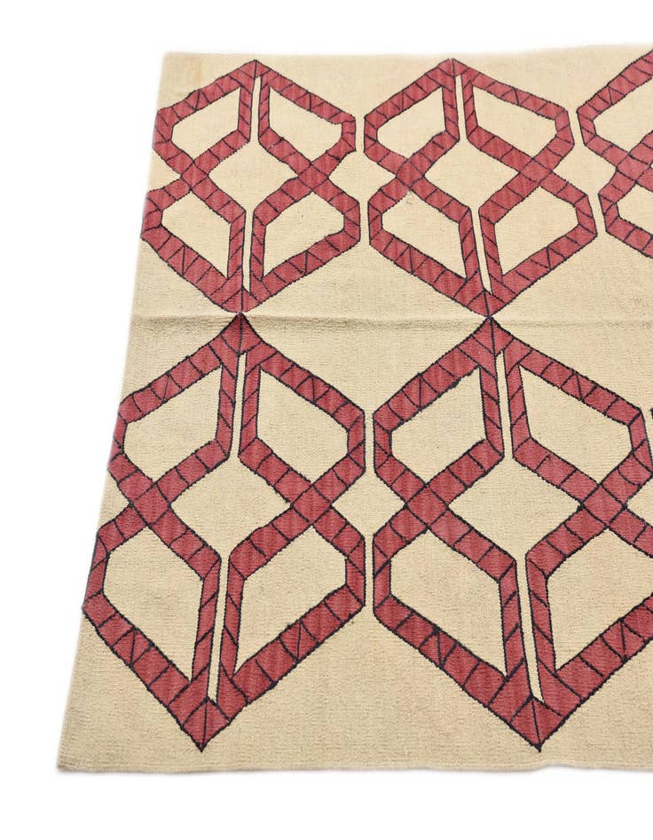 Detail image of  5' 1 x 6' 9  Hand Woven Kilim Modern Wool Rug