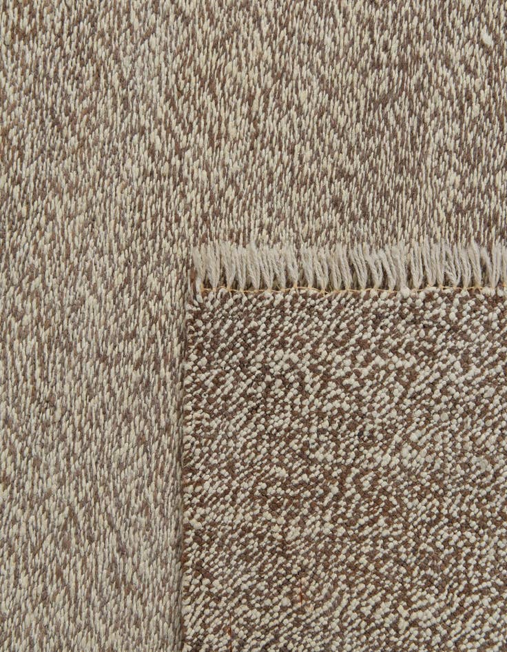 Detail image of  6' x 8'  Hand Woven Kilim Modern Wool Rug