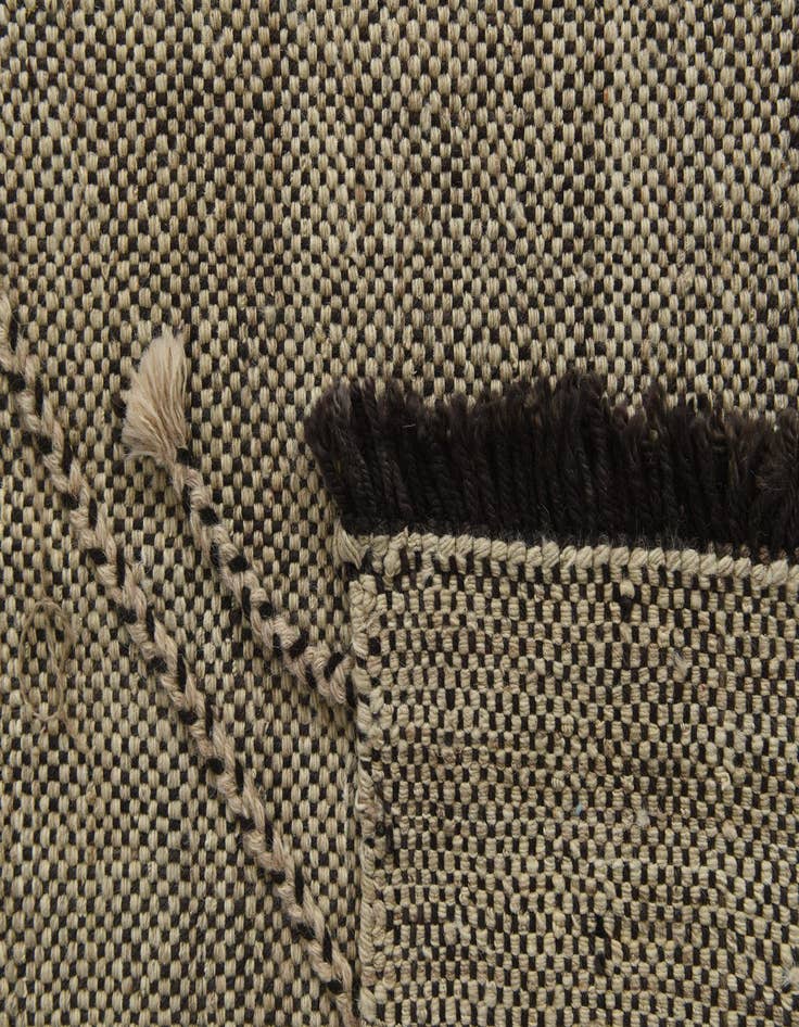 Detail image of  8' 6 x 9' 8  Hand Woven Kilim Modern Wool Rug