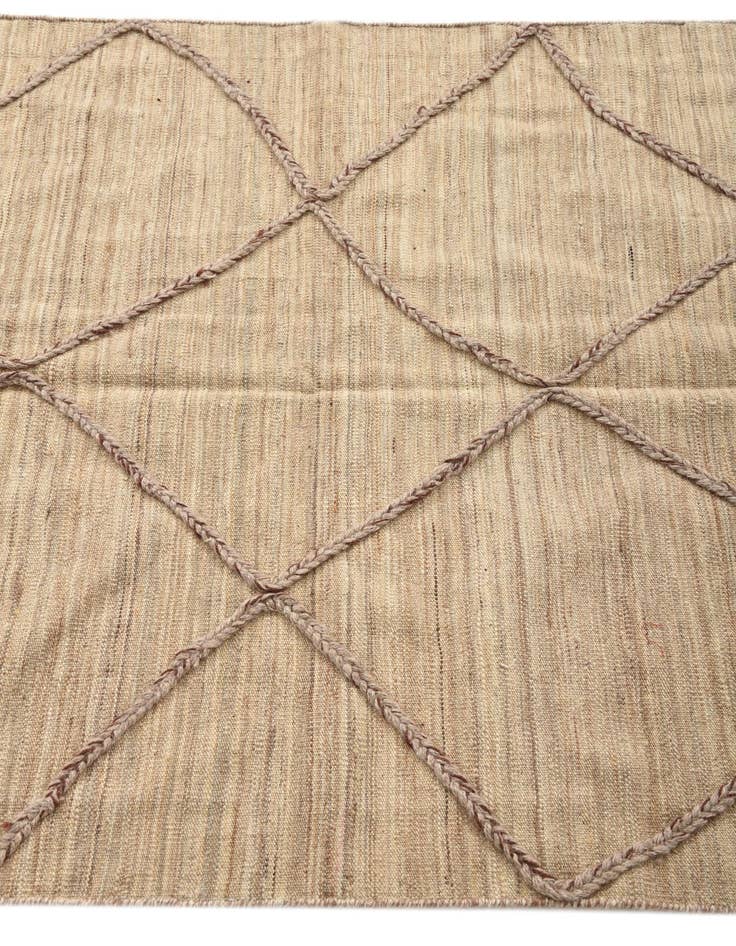 Detail image of  4' 2 x 6' 4  Hand Woven Kilim Modern Wool Rug