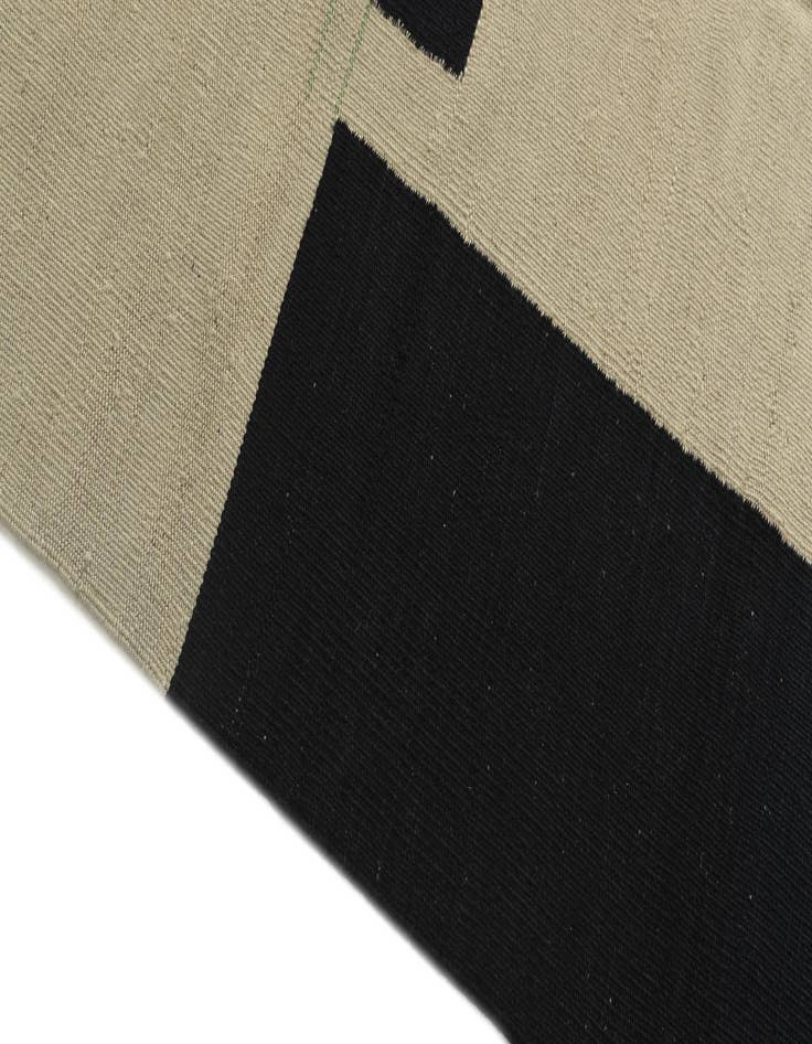 Detail image of  4' x 5' 10  Hand Woven Kilim Modern Wool Rug